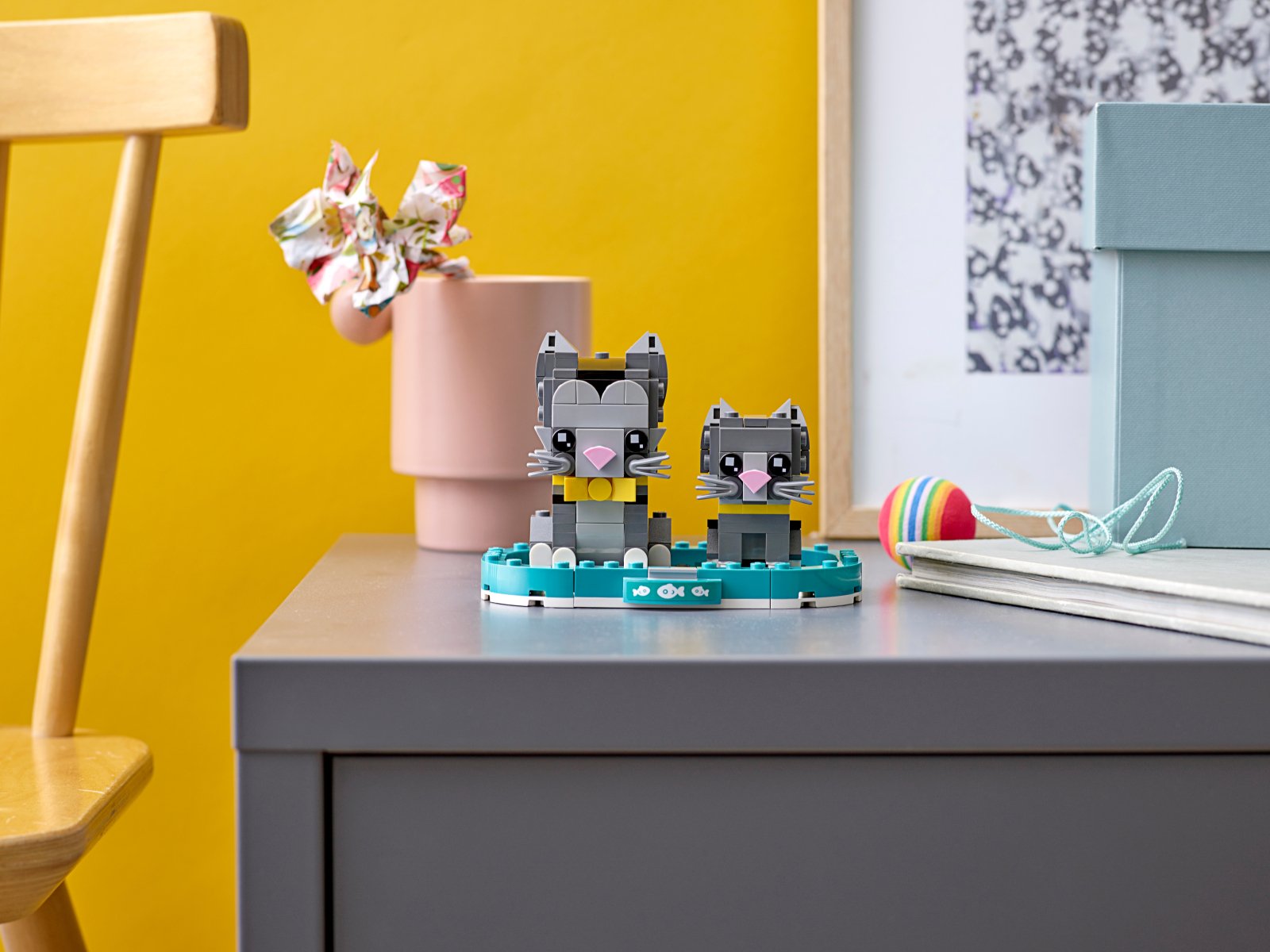 Figurki kotów z serii LEGO BrickHeadz