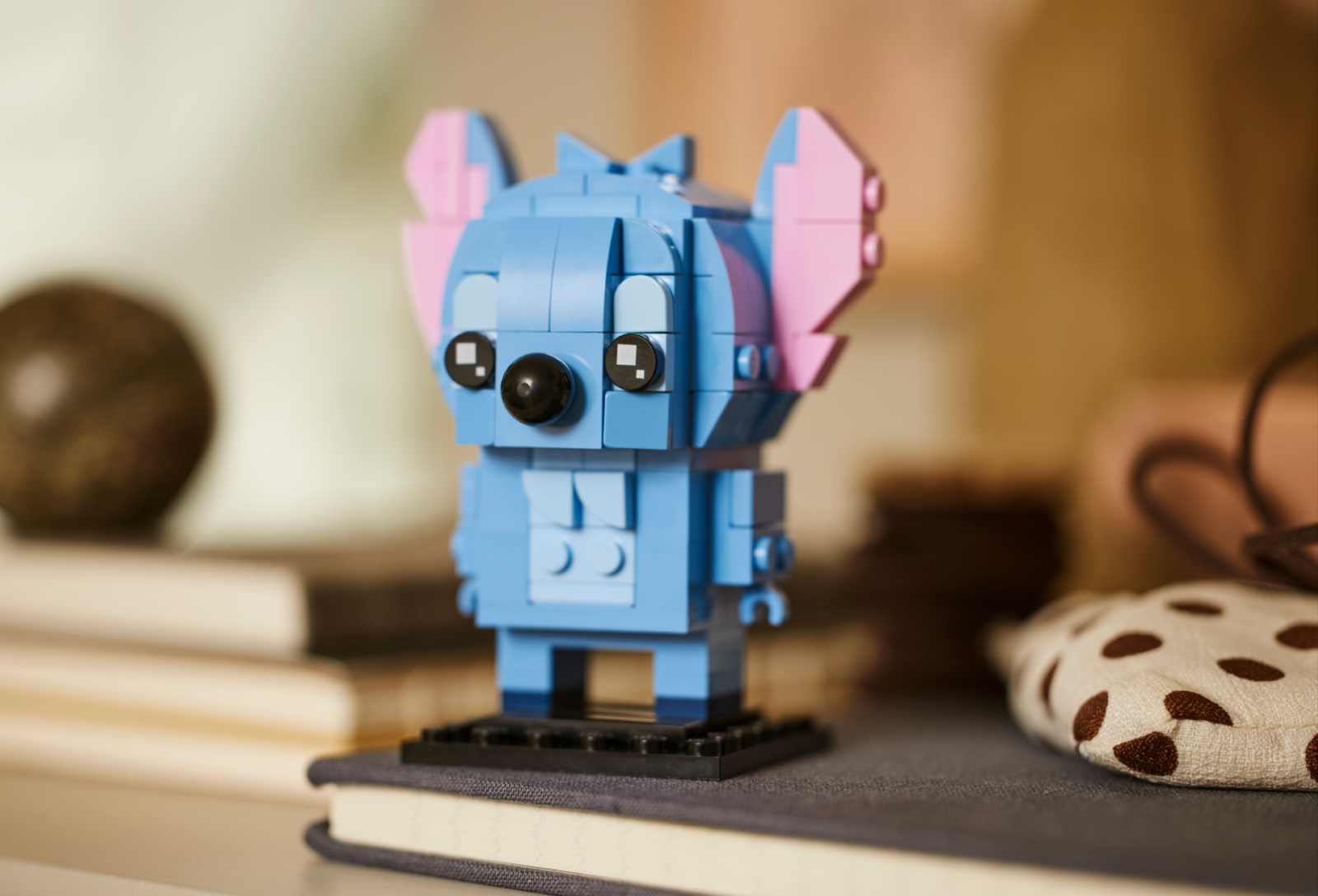 Stitch z klocków LEGO