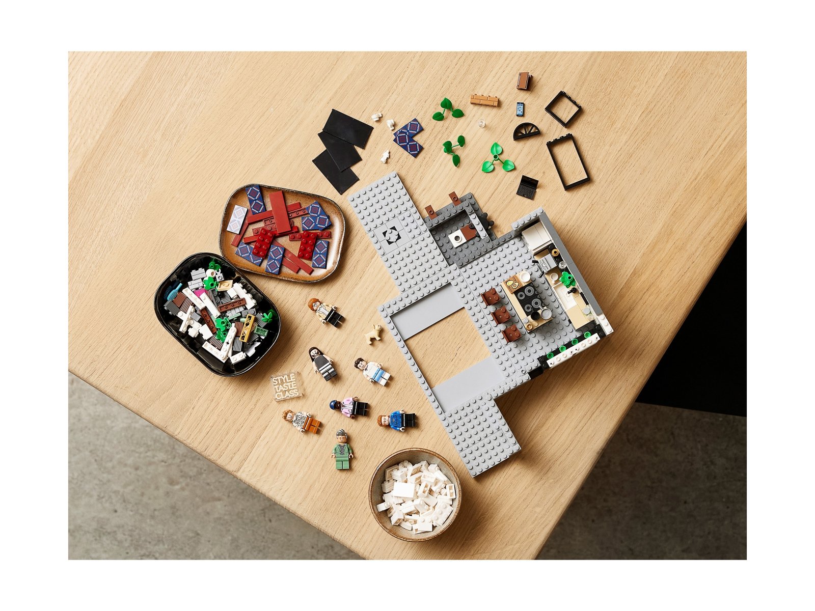 LEGO Queer Eye – Mieszkanie Fab Five 10291