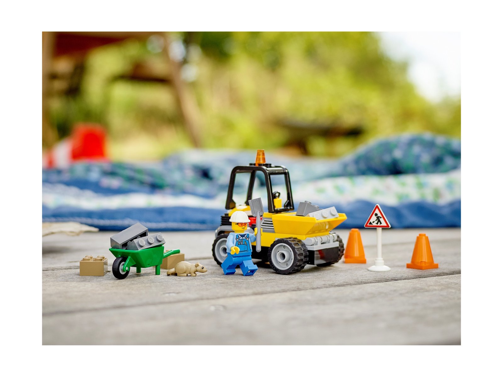 LEGO 60284 City Pojazd do robót drogowych
