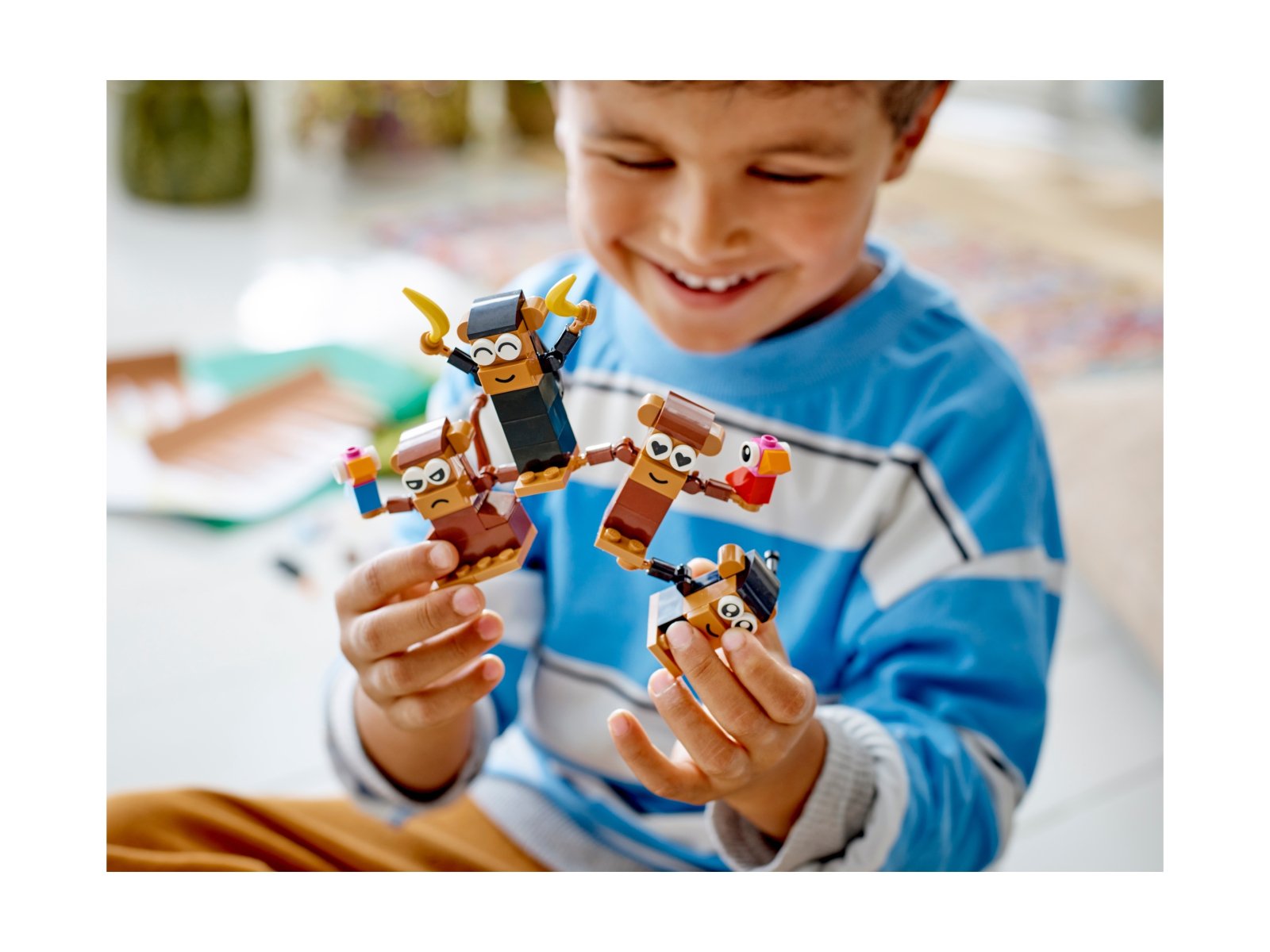 LEGO 11031 Kreatywna małpia zabawa
