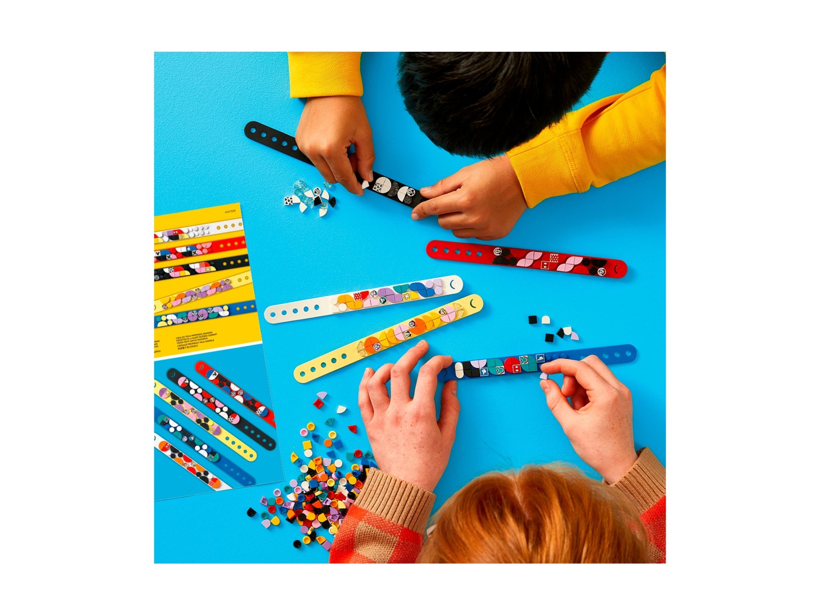 LEGO 41947 DOTS Miki i przyjaciele — megazestaw bransoletek