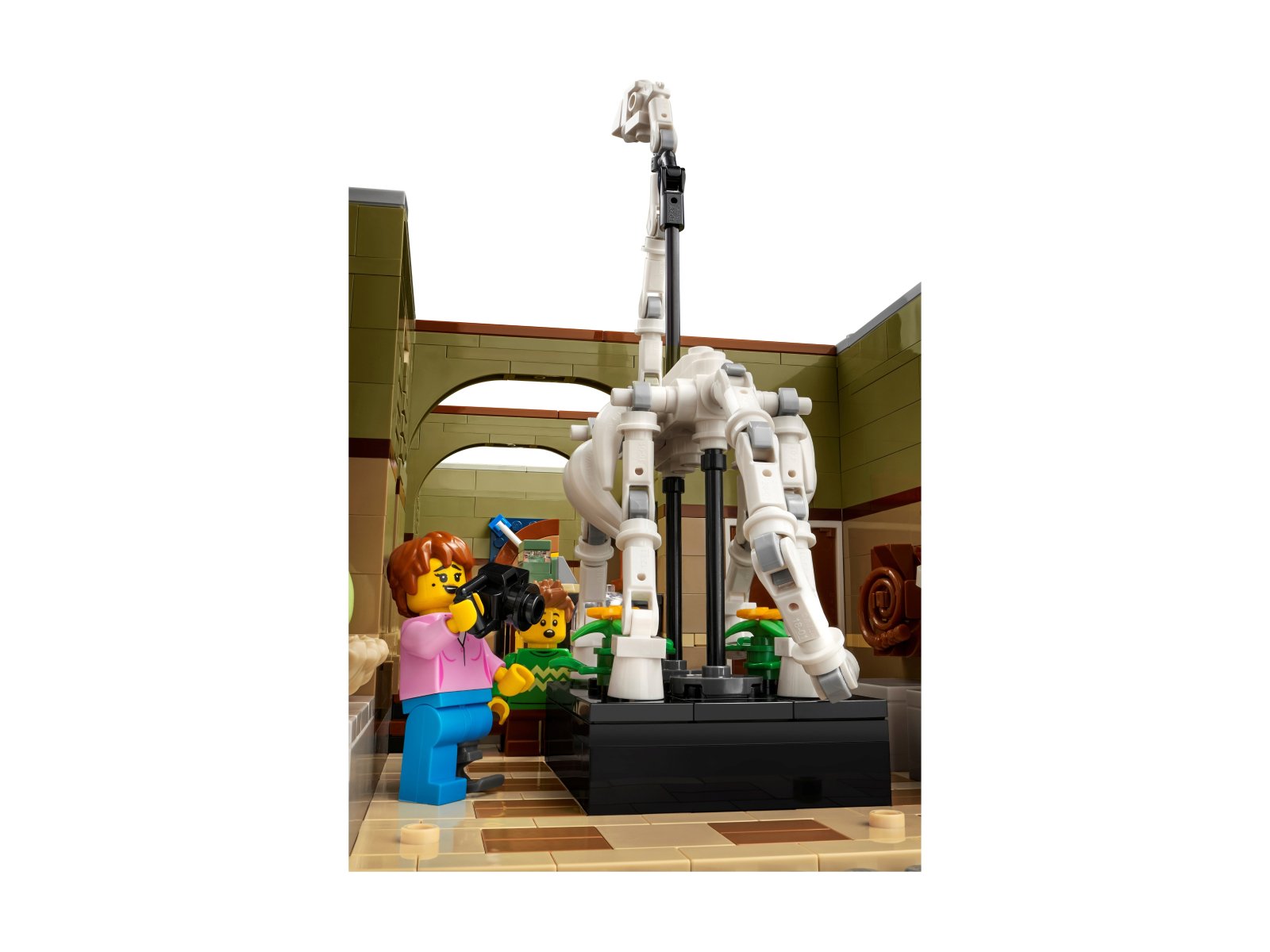 LEGO ICONS Muzeum Historii Naturalnej 10326