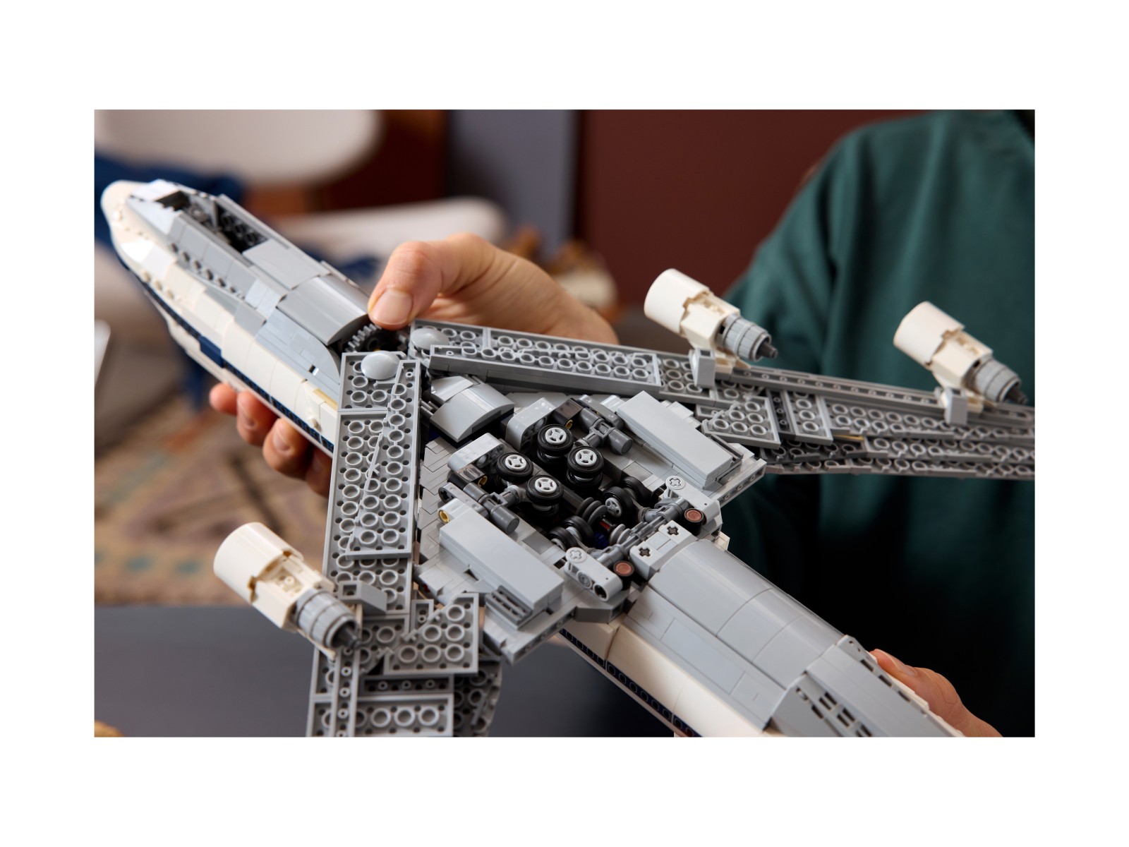 lego-10360-icons-nosiciel-wahad-owc-w-zklock-w-pl