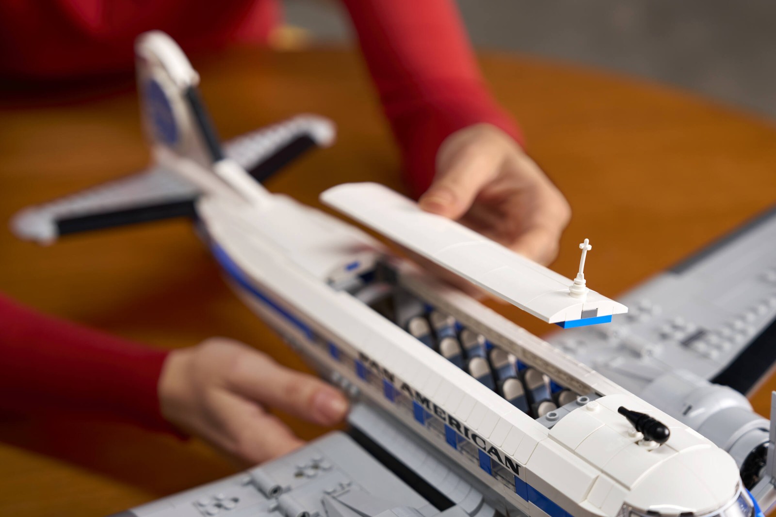 LEGO 11378 Icons Samolot pasażerski Douglas DC-3 PAN AM