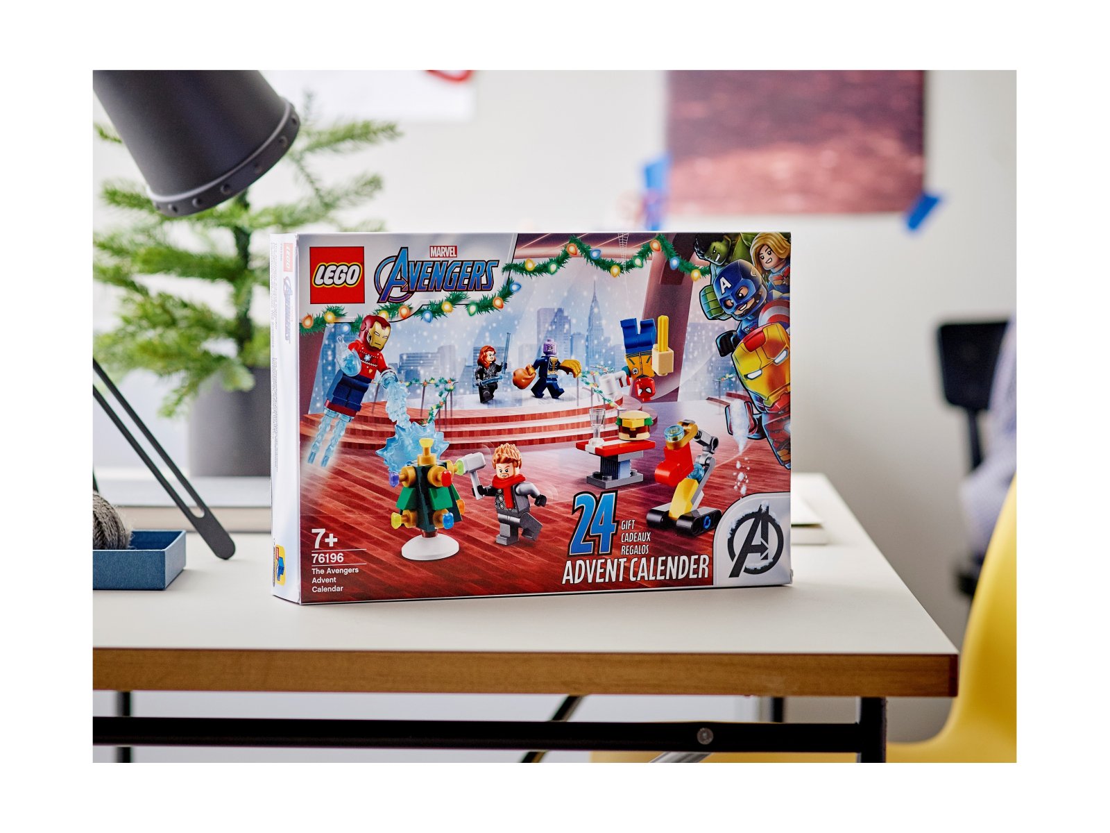 LEGO 76196 Marvel Kalendarz adwentowy Avengers