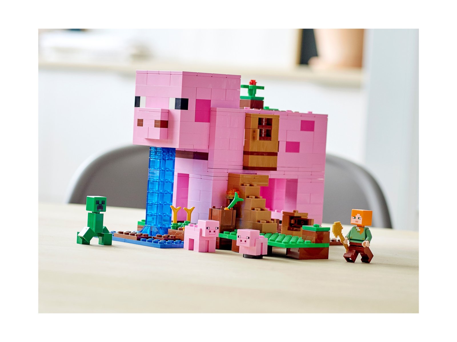 LEGO 21170 Dom w kształcie świni