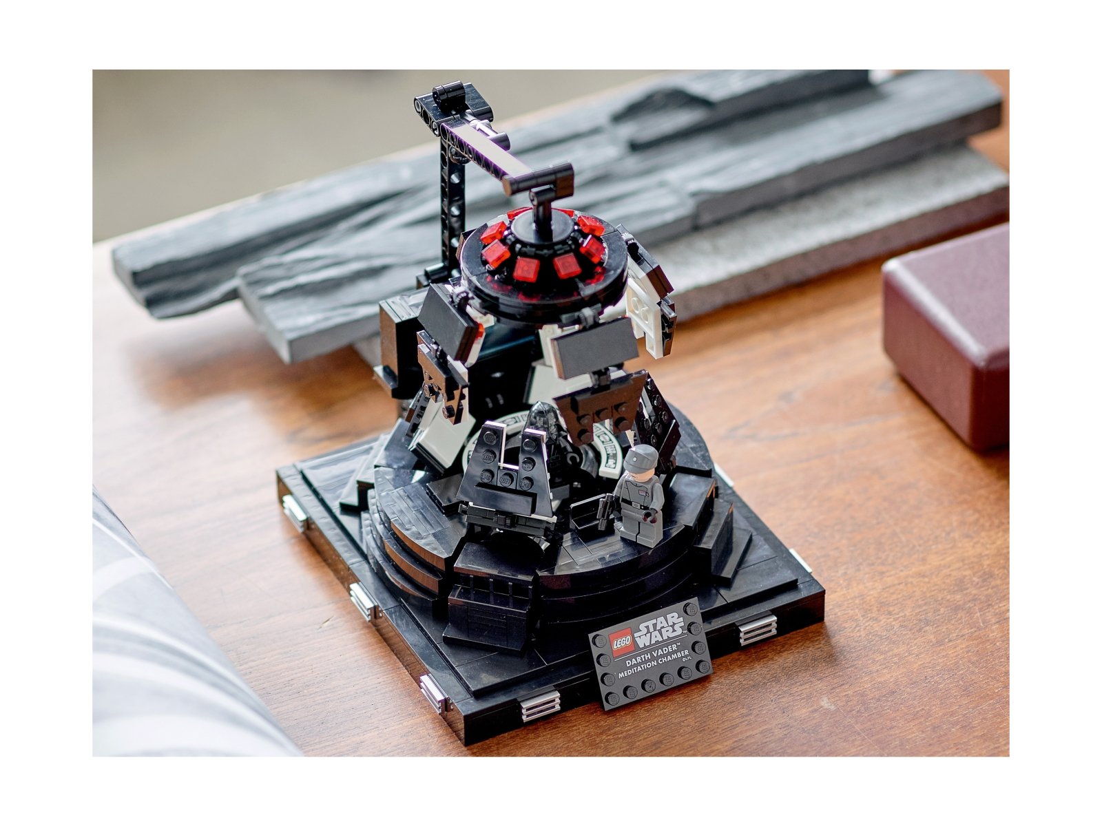LEGO Star Wars Komnata medytacyjna Dartha Vadera™ 75296