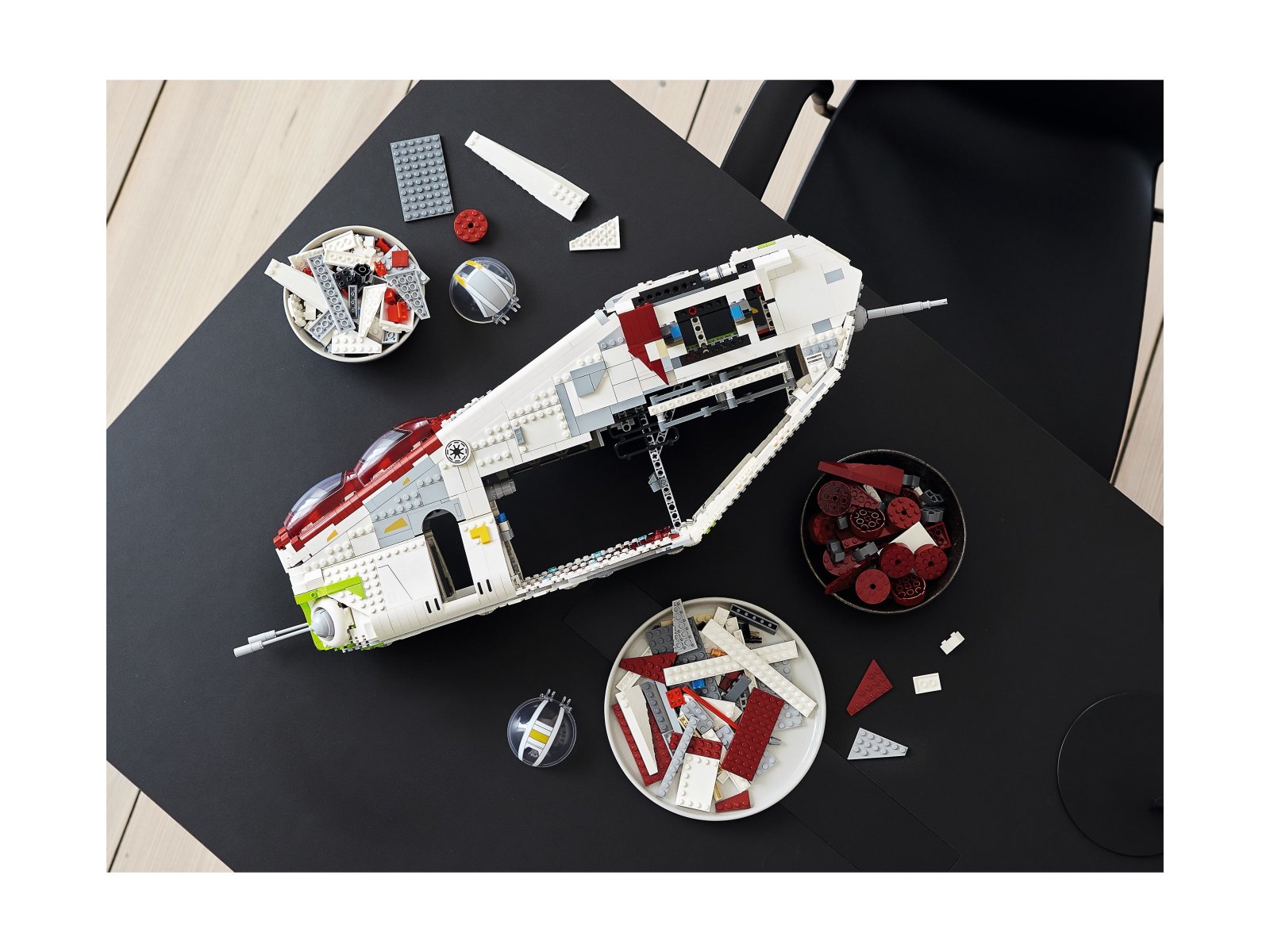 LEGO Star Wars Kanonierka Republiki™ 75309
