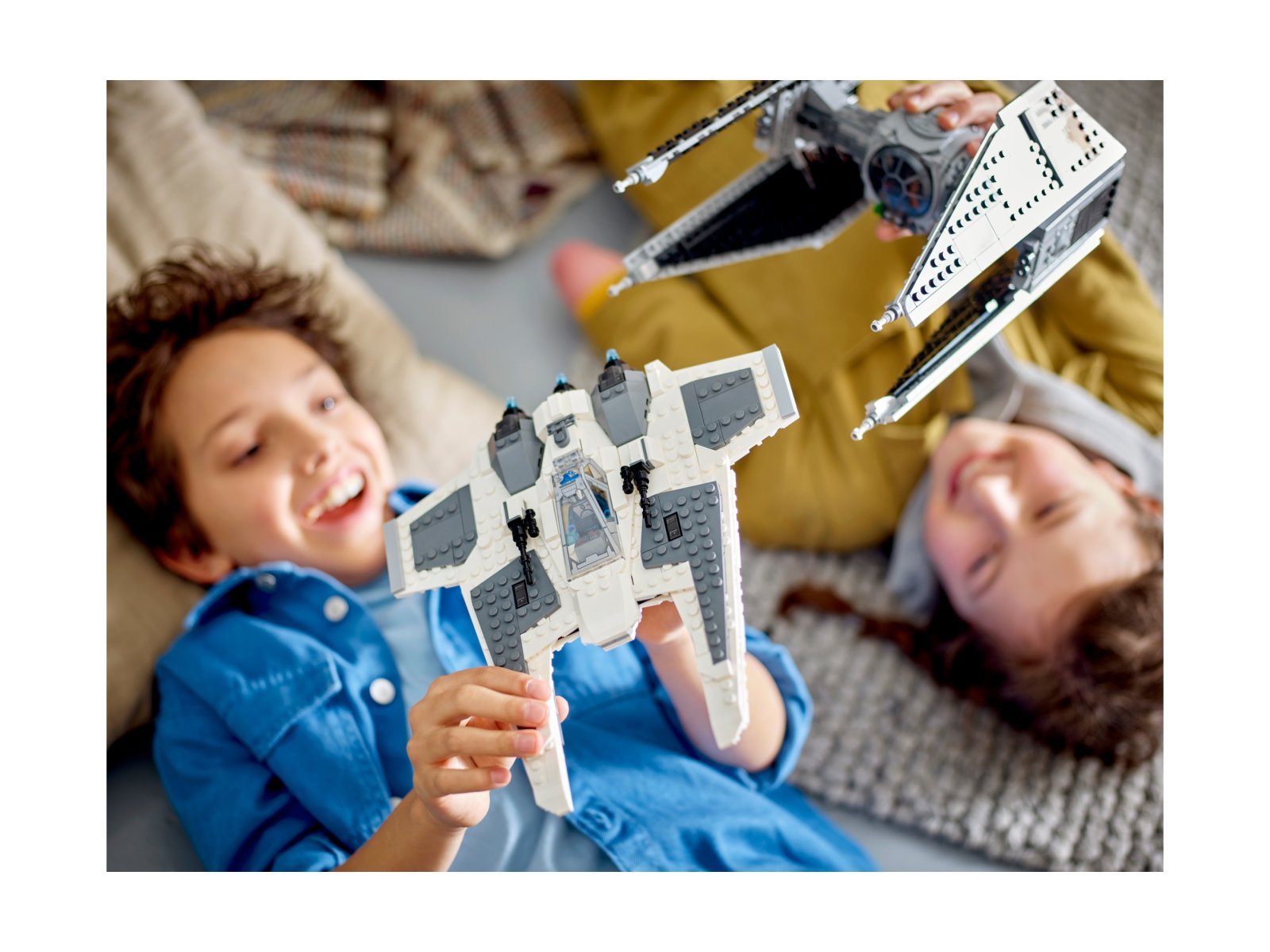 LEGO 75348 Star Wars Mandaloriański myśliwiec Fang Fighter kontra TIE Interceptor™