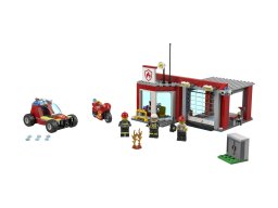LEGO City Remiza strażacka — zestaw startowy 77943