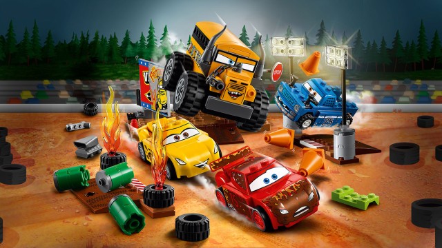 LEGO Juniors 10744 Szalona ósemka w Thunder Hollow