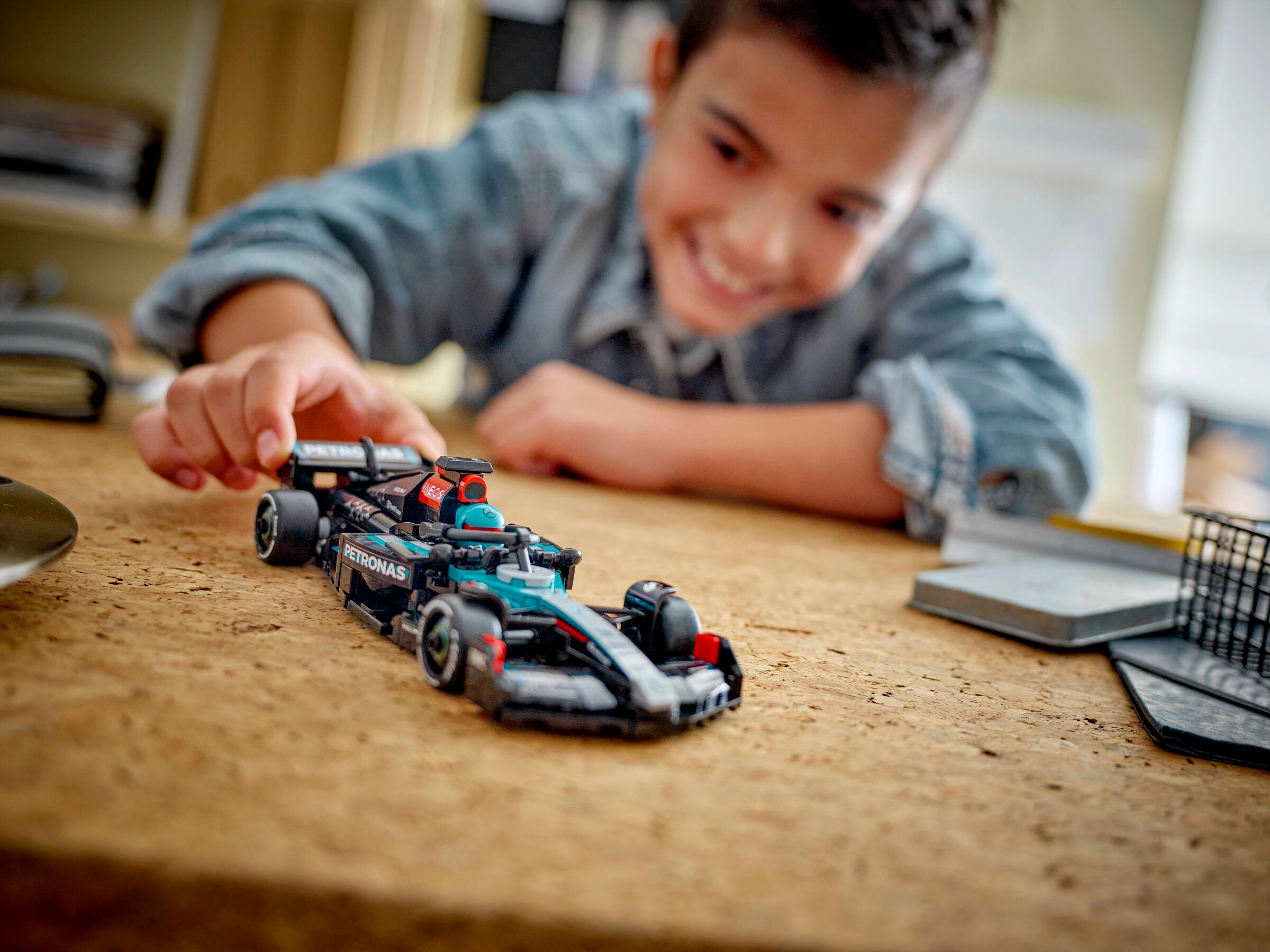 kolekcja-bolidow-formuly-1-lego-speed-champions-odkrywaj