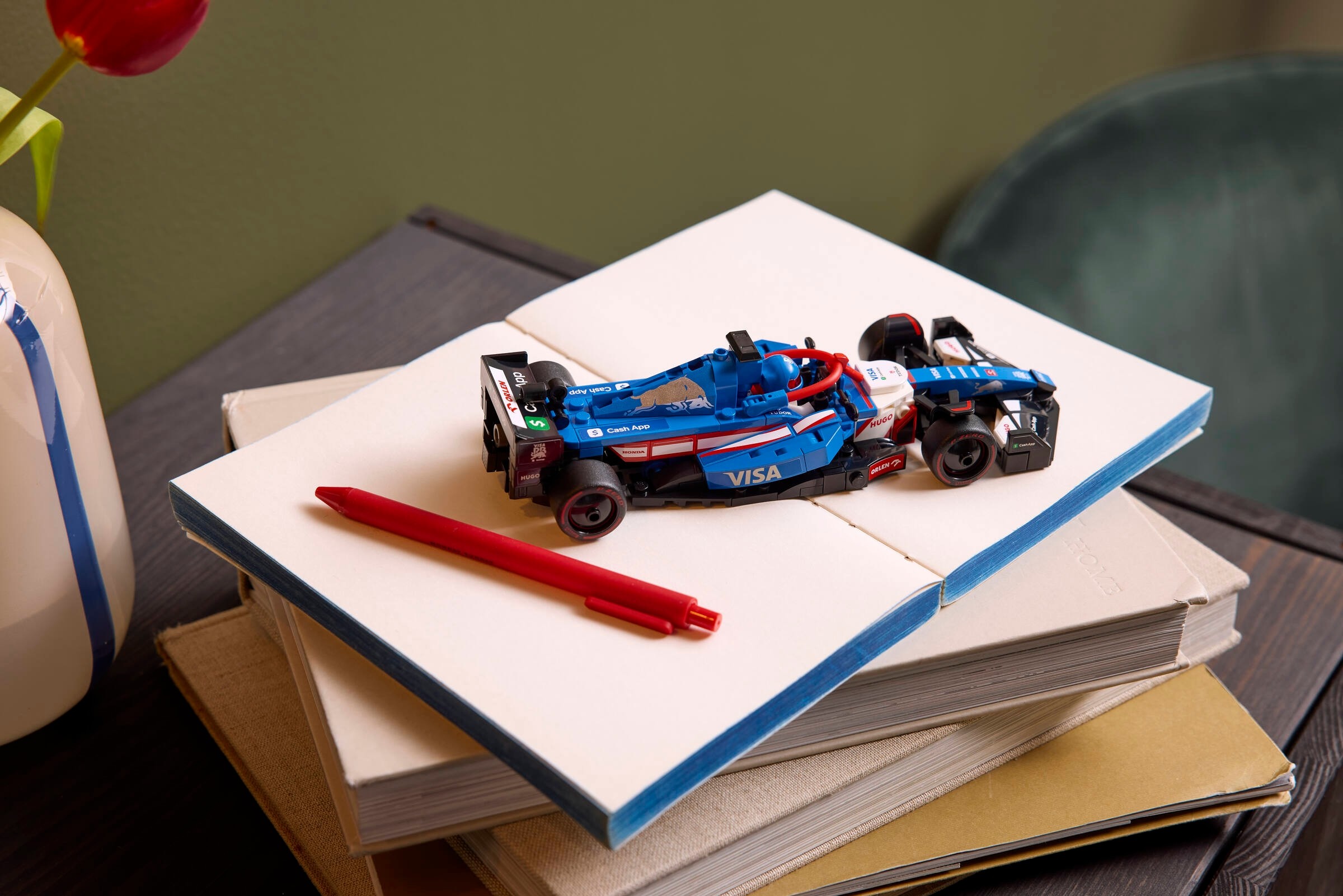 kolekcja-bolidow-formuly-1-lego-speed-champions-odkrywaj