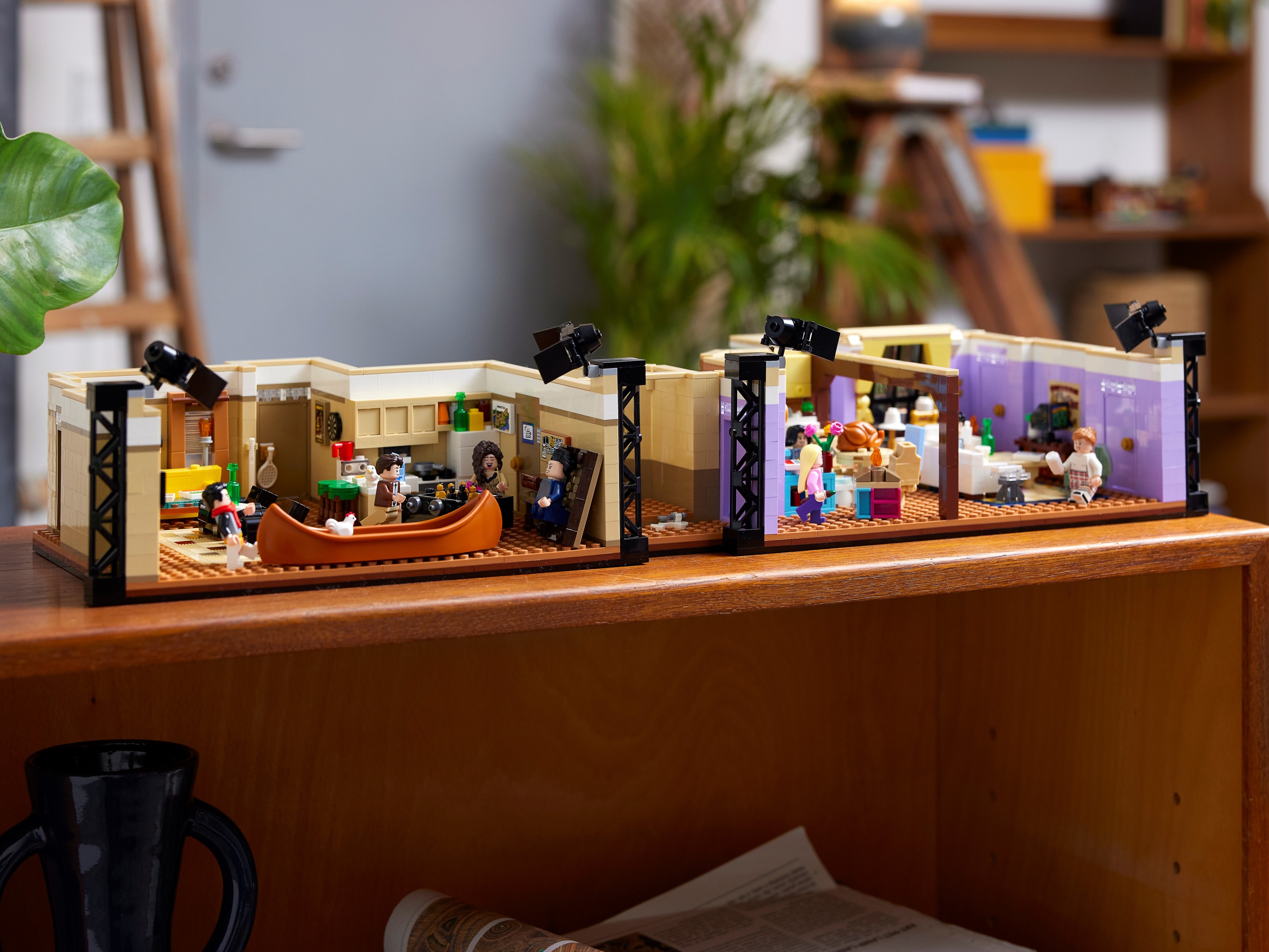 LEGO 10292 Mieszkania z serialu Przyjaciele