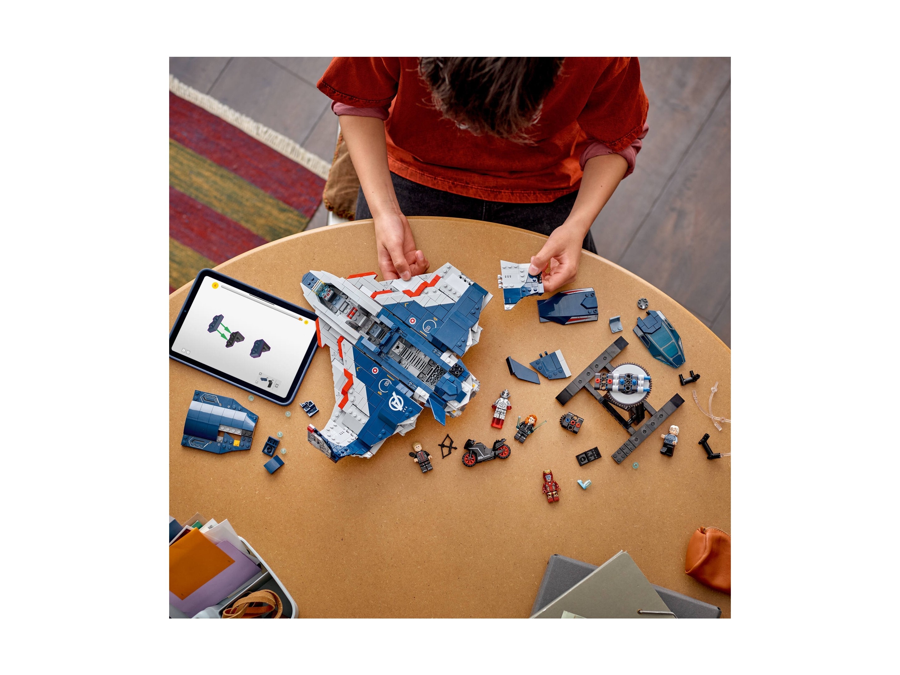 LEGO Marvel 76325 Avengers: Czas Ultrona — Quinjet